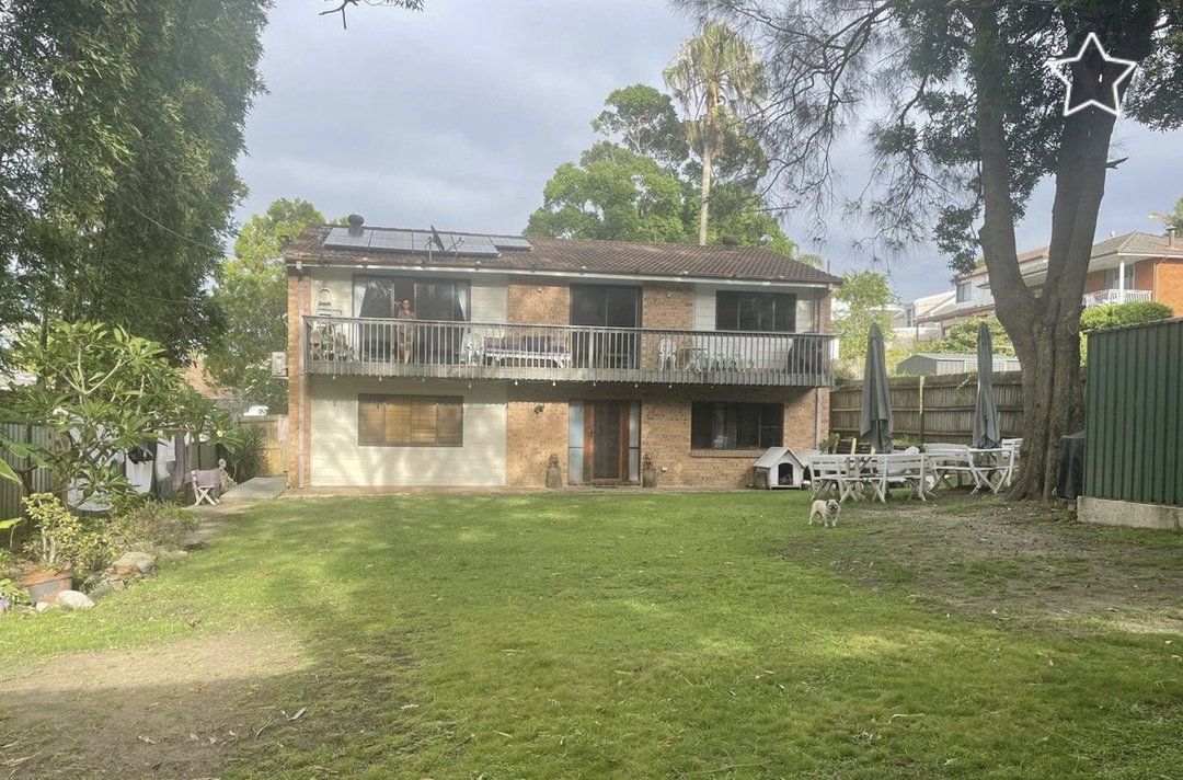 2b Warriewood Rd WARRIEWOOD NSW