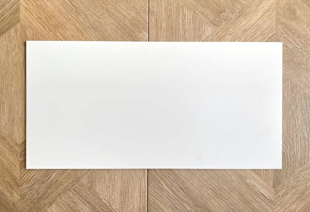 White Rectified Matt Ceramic Wall Tile 4494 600 × 300 mm